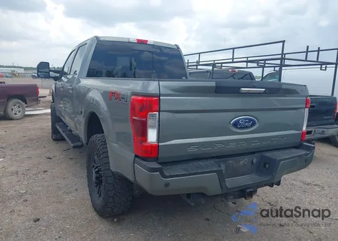 2019 Ford F-250 Lariat из США, поврежденный, VIN 1FT7W2BT4KEE40115
